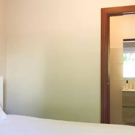 Spacious House With Private Pool Kitchen Вилла